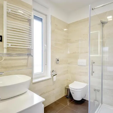 Vila Sunce Mit Beheiztem Pool In Pula,istrien